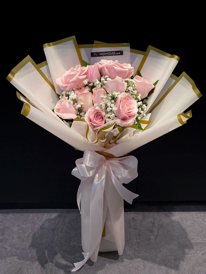 10 Premium Roses Bouquet