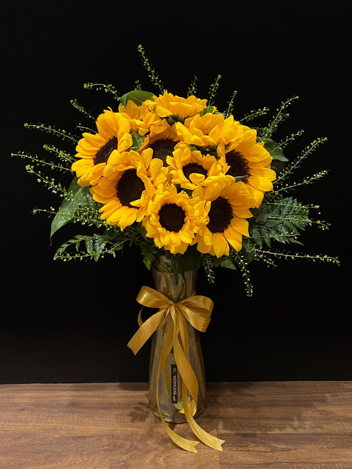 10 Sunflowers Vase