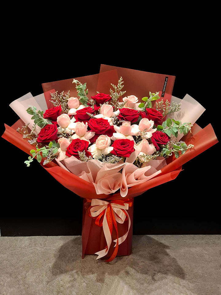 20 Premium Mix Roses Bouquet