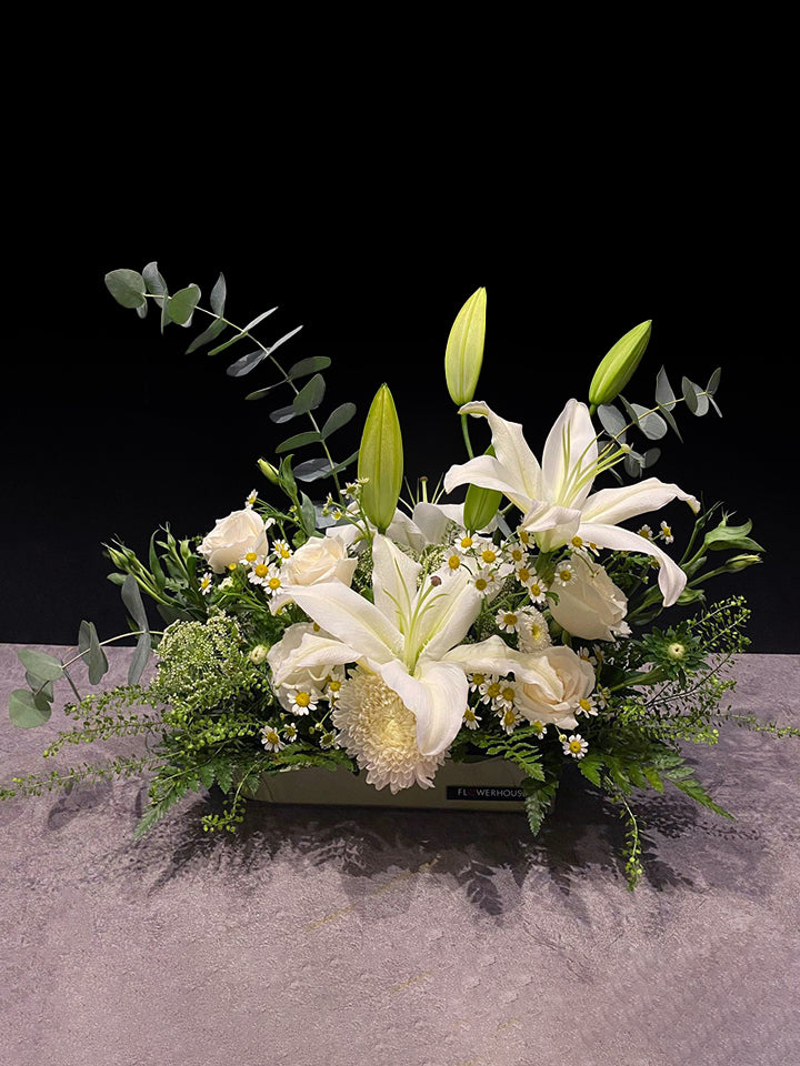 Amira Table Arrangement