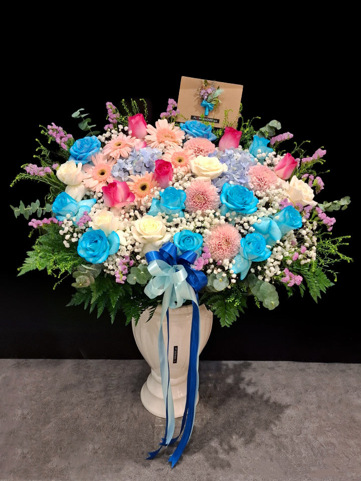 Blumie Vase