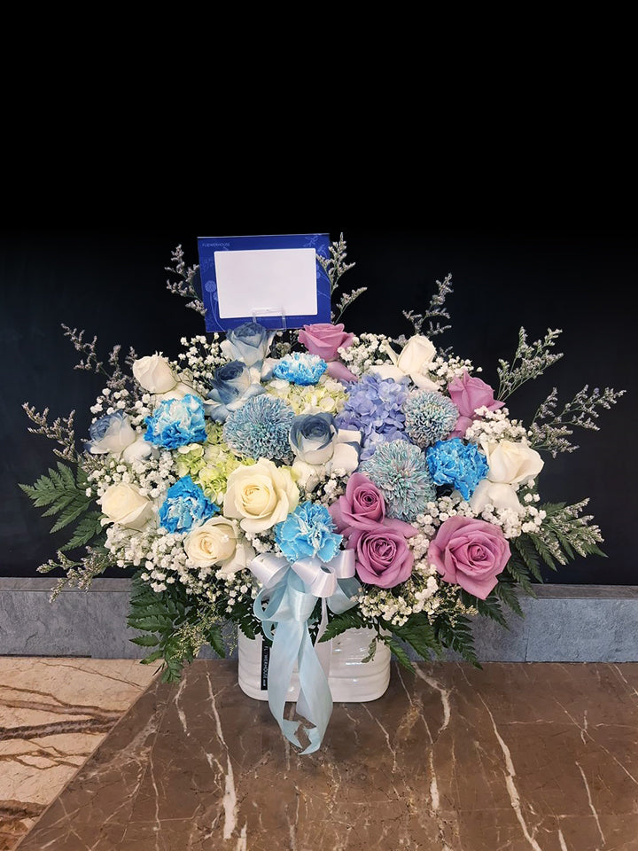 Daney Vase