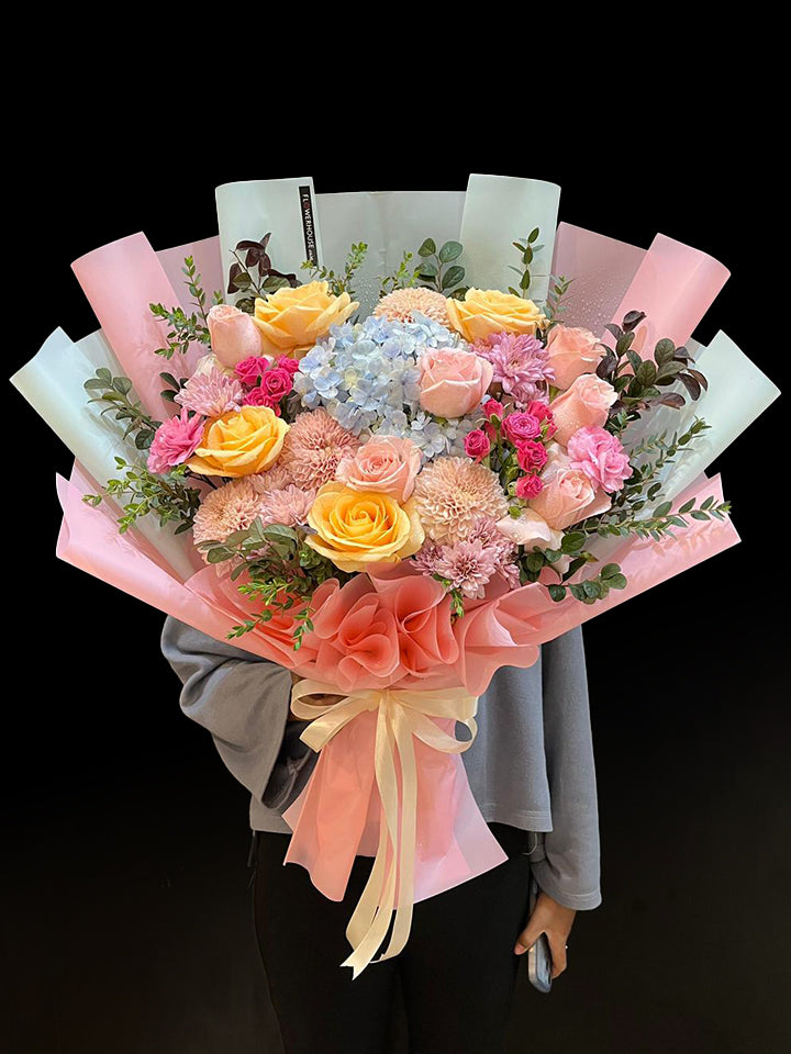Maryn Bouquet