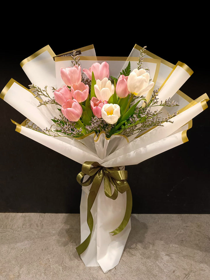 Naomi Tulip Bouquet