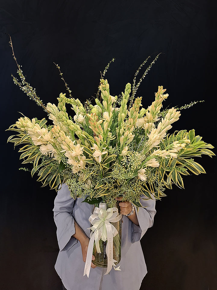 Sahid Tuberose Vase