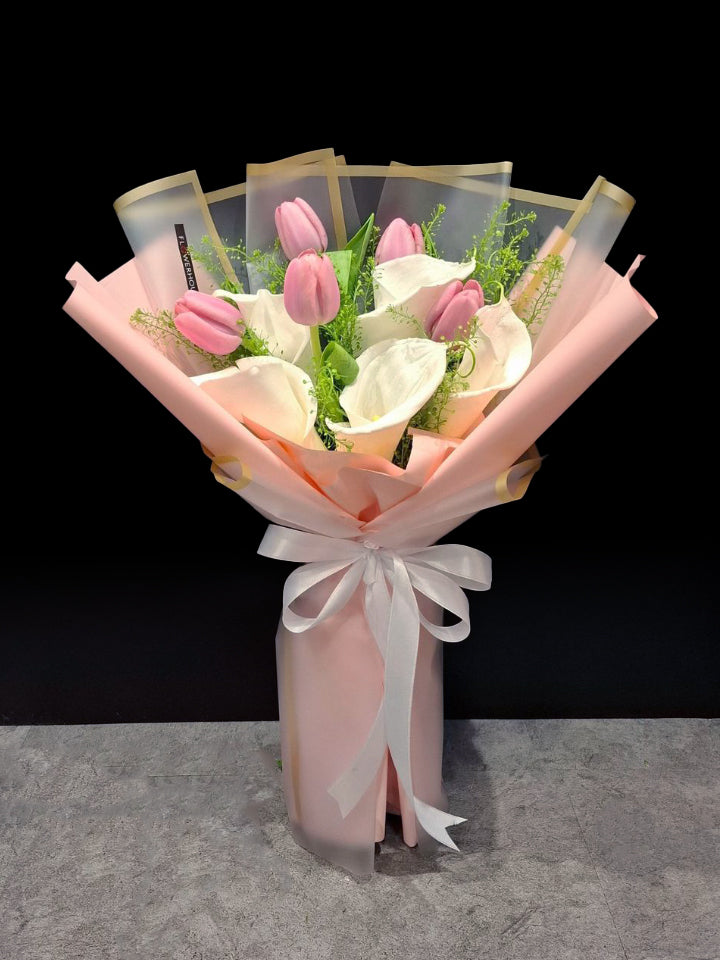 Calla Lily Tulip Bouquet