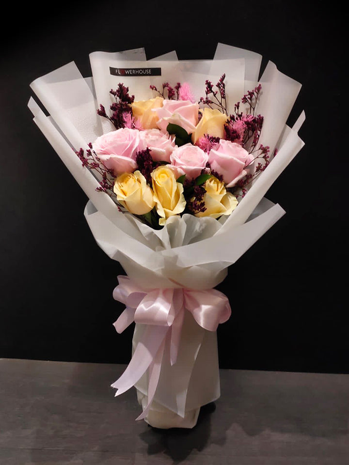 10 Premium Roses Bouquet