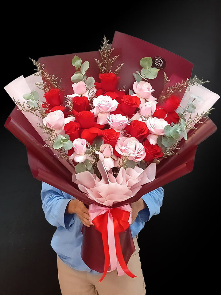20 Premium Mix Roses Bouquet