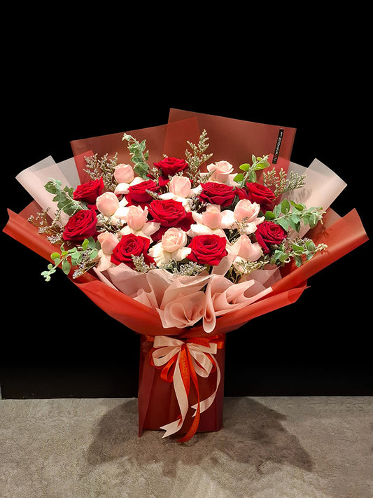 20 Premium Mix Roses Bouquet