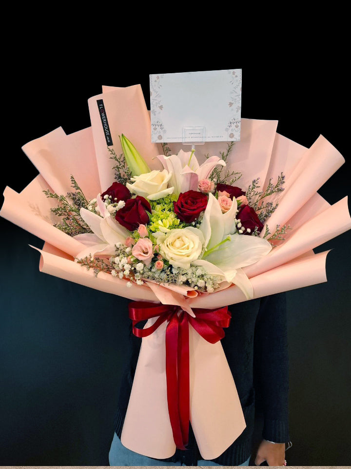 Annarose Bouquet