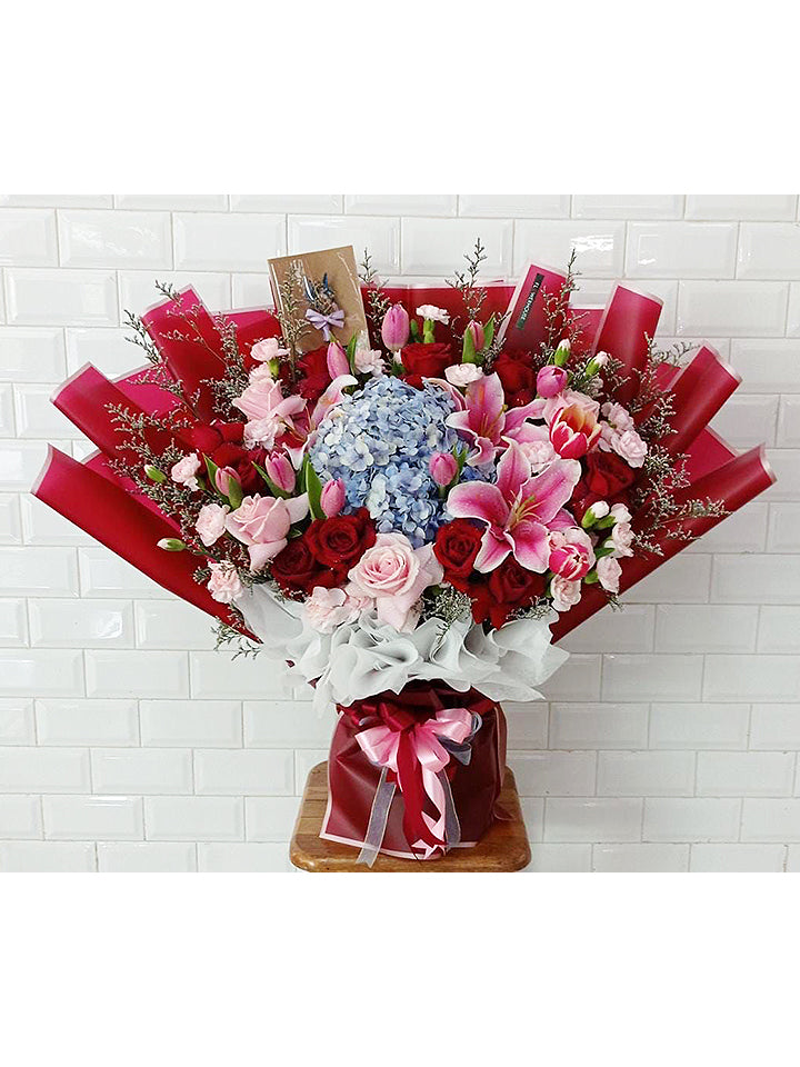 Cassandra Bouquet