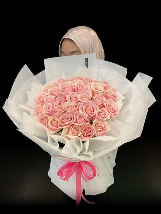 40 Premium Roses Bouquet