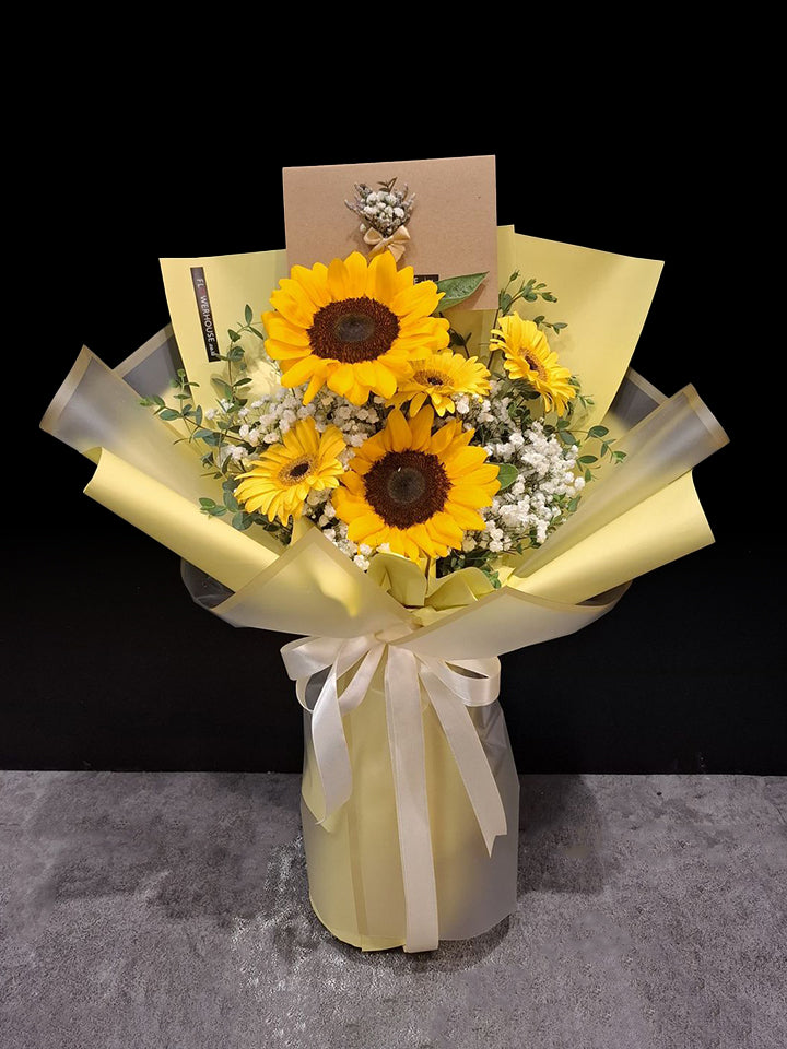 Mia Bouquet