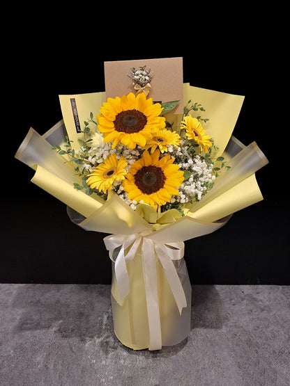 Mia Bouquet