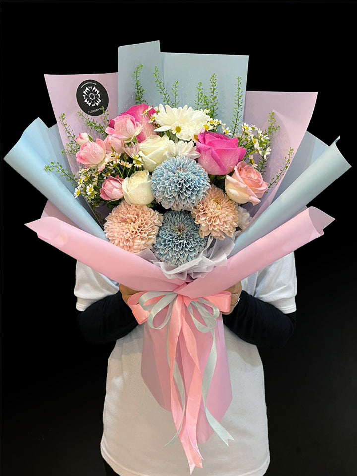 Nora Bouquet