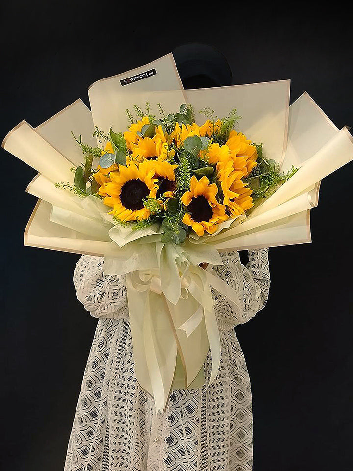 A Dozen Sunflowers Bouquet