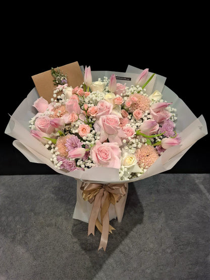 Ariana Bouquet