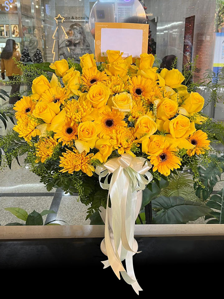 Canary Vase