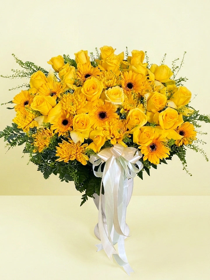 Canary Vase