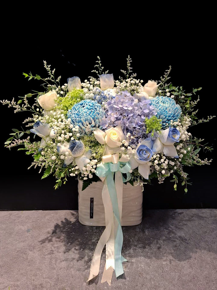 Daney Vase