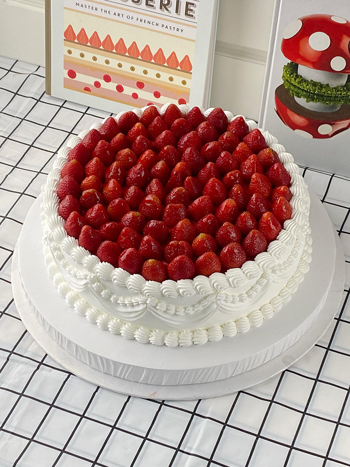 Oia Cake | Strawberry Italian Cake 15/ 20/ 25 cm