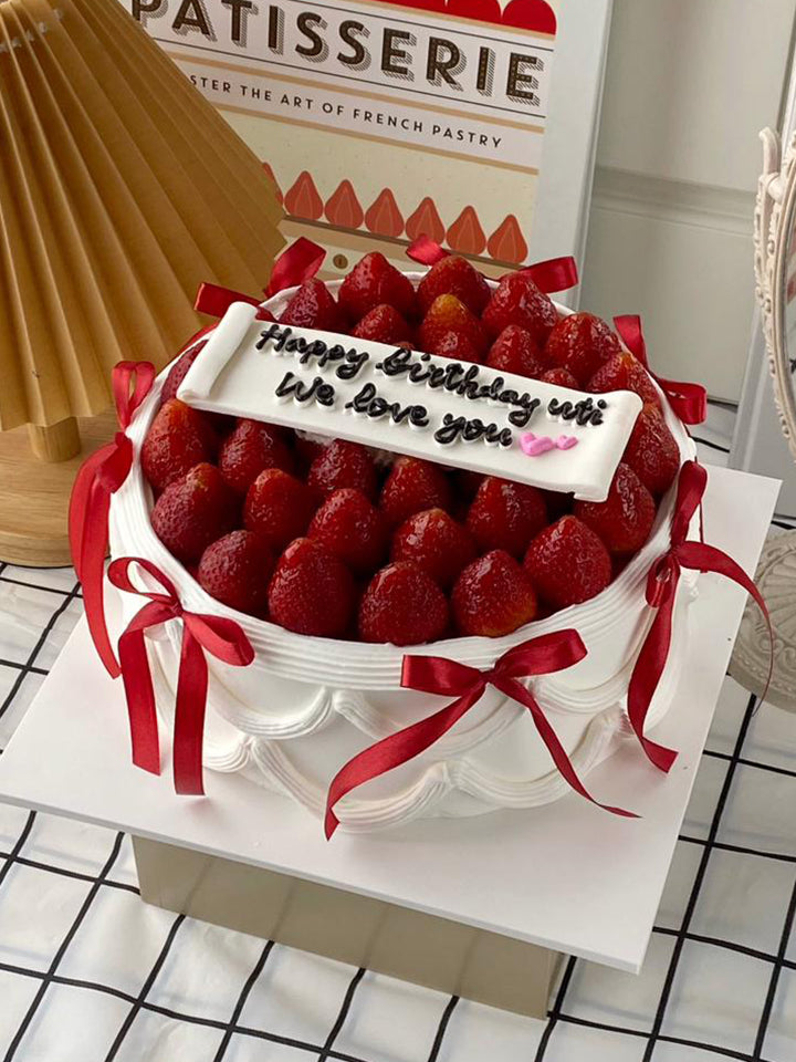 Oia Cake | Sweet Strawberry Cake 15/ 20/ 25 cm