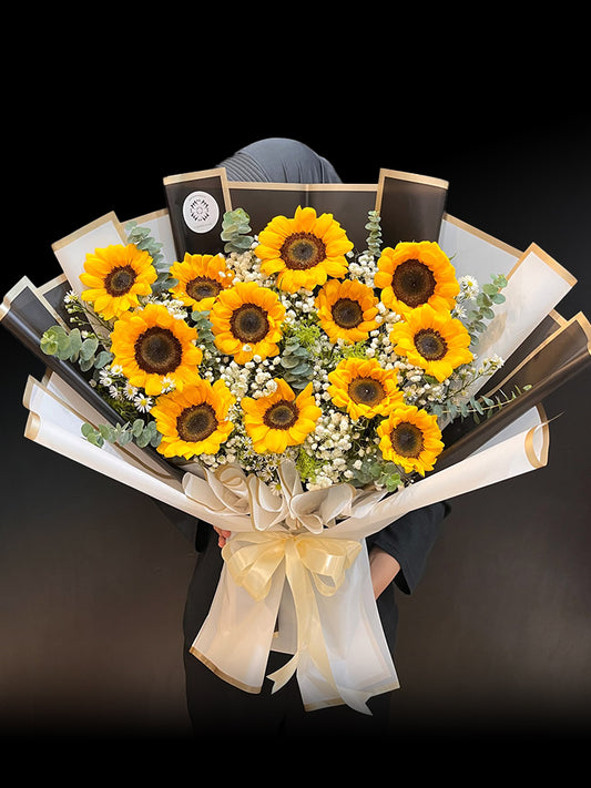 Sammy Sunflower Bouquet