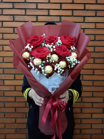 Scarlet Choco Bouquet