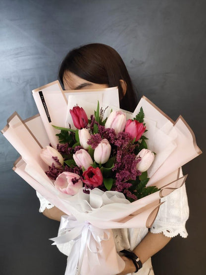 Naomi Tulip Bouquet